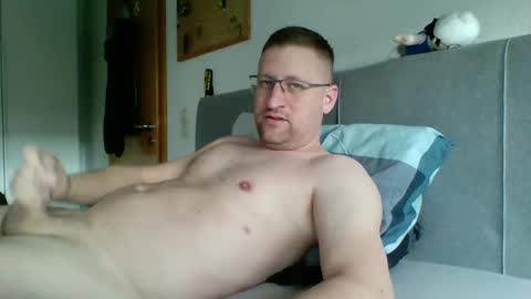 Maddin online show from February 1, 12:26 pm