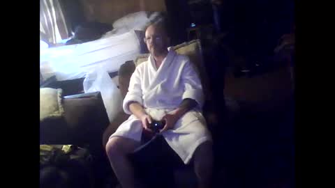 maddox840 online show from March 13, 1:30 pm