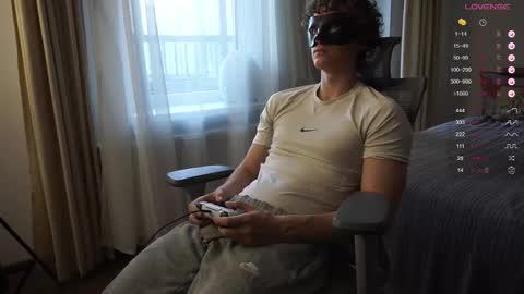 Snapshot of maestro3369 chatting on September 9, 1:43 pm Mike XMaestro 3369 online show from September 9, 1:43 pm