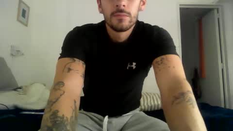 maggicboy29 online show from June 4, 3:56 am