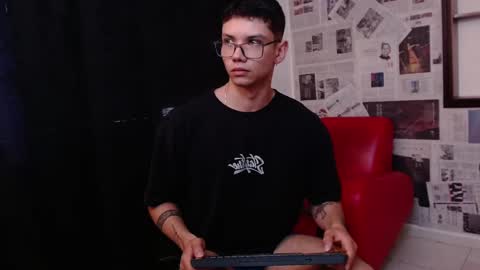 Damian Rivers online show from March 3, 7:23 pm