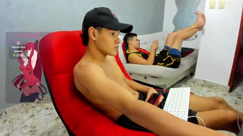 Snapshot of magnificent_star18 chatting on September 12, 10:54 pm RONALD online show from September 12, 10:54 pm