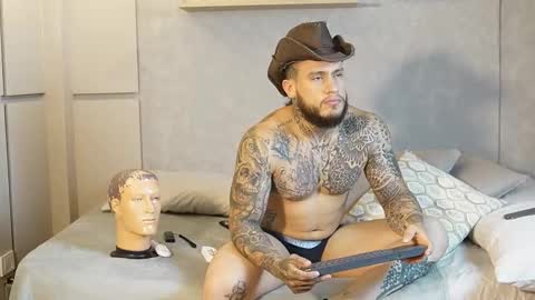 MAGNUS DAHL online show from February 1, 6:29 pm