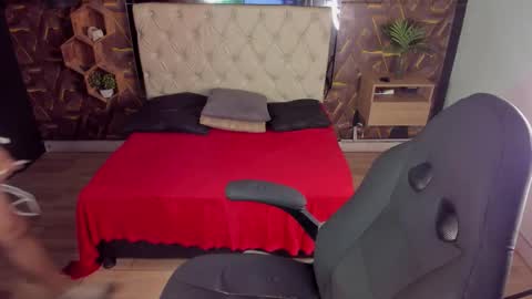 Snapshot of maicol_ortiz chatting on October 30, 7:15 pm maicol_ortiz online show from October 30, 7:15 pm