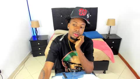 M A I K O L -- M O N S T E R C O C L online show from October 3, 4:17 am