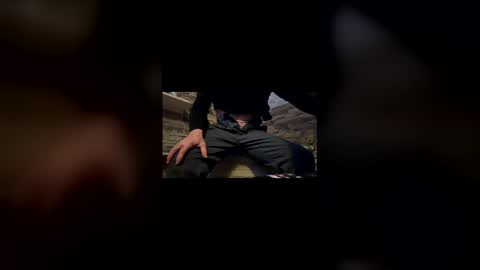 make_it_huge online show from February 16, 11:30 am