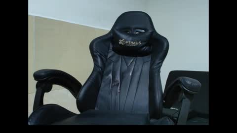 Make online show from December 19, 10:56 am