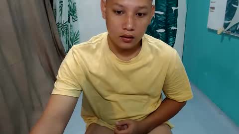 makehugecock online show from October 29, 1:25 pm