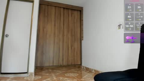 Snapshot of male_pussy chatting on February 26, 4:56 pm ADAM         online show from February 26, 4:56 pm