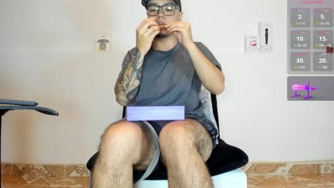 Snapshot of male_pussy chatting on February 24, 10:25 pm ADAM         online show from February 24, 10:25 pm