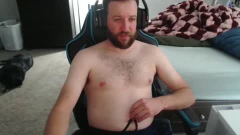 maleteacher89 online show from April 12, 3:53 am