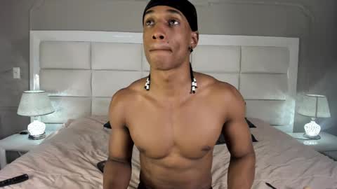 malkongarcia online show from January 8, 9:23 pm