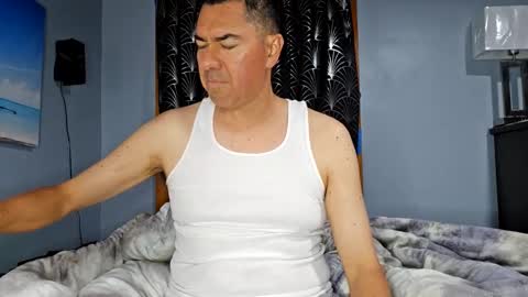 maluma1981 online show from September 21, 4:23 am