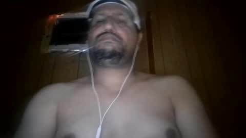 Snapshot of man_new chatting on October 25, 7:10 am Man new online show from October 25, 7:10 am