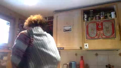 Snapshot of mandalay3 chatting on December 21, 8:50 am mandalay3 online show from December 21, 8:50 am