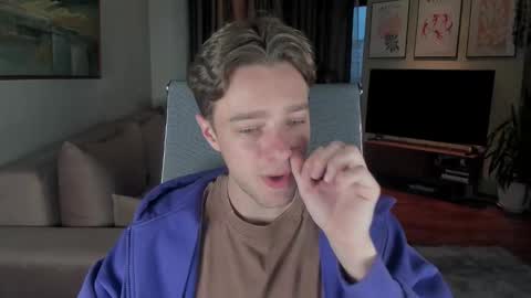 Snapshot of mannyforreal chatting on October 14, 2:57 pm mannyforreal online show from October 14, 2:57 pm