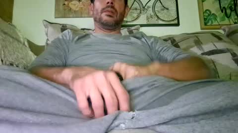 manu12ago online show from June 19, 1:55 am