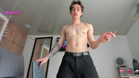 manucute 23  online show from December 13, 5:21 pm