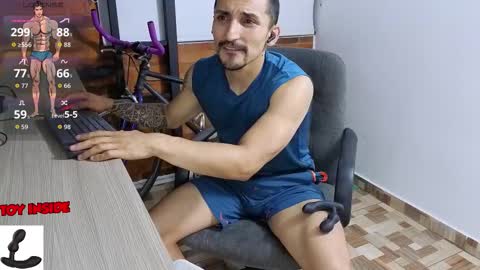 Snapshot of marckmuscle chatting on September 19, 4:02 am Marck  Independent model  online show from September 19, 4:02 am