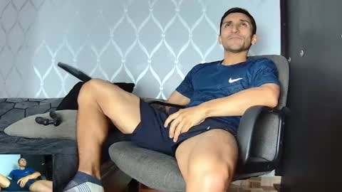 Snapshot of marckmuscle chatting on March 6, 1:48 am Marck  Independent model  online show from March 6, 1:48 am