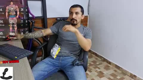 Snapshot of marckmuscle chatting on October 12, 4:28 am Marck  Independent model  online show from October 12, 4:28 am