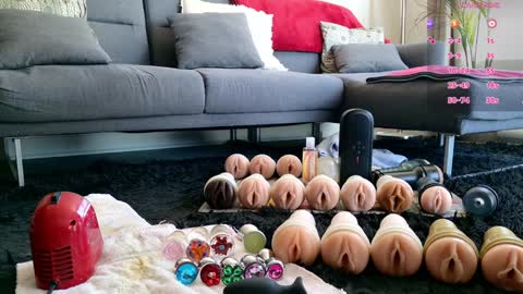 Marc online show from December 25, 4:11 pm