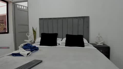 marcus_moreno online show from November 17, 6:33 pm