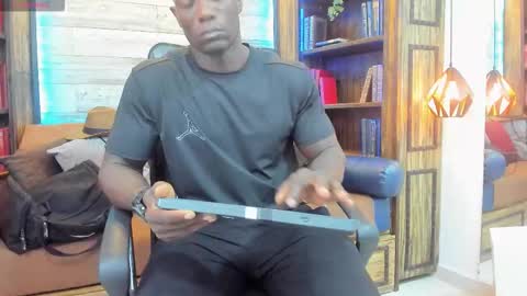 Marcusssss online show from November 26, 11:57 am