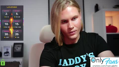 Snapshot of marcusjlahn chatting on October 25, 1:29 am marcusjlahn online show from October 25, 1:29 am