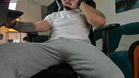 marioslim online show from January 19, 9:22 am