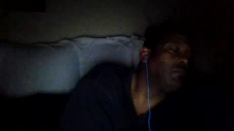 Snapshot of mark7062012 chatting on October 27, 2:03 am mark7062012 online show from October 27, 2:03 am