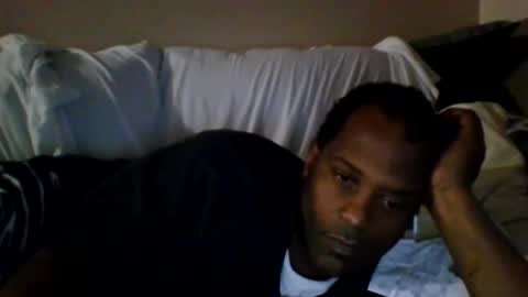 Snapshot of mark7062012 chatting on December 18, 2:32 am mark7062012 online show from December 18, 2:32 am