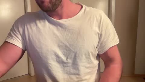 mark9222222 online show from January 15, 9:41 pm