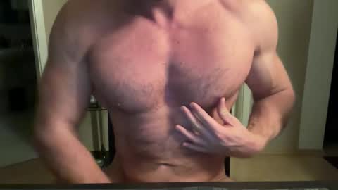 mark9222222 online show from October 7, 8:24 pm