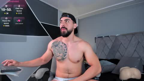 mark_broown_ online show from January 6, 11:52 pm