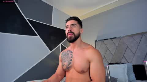 mark_broown_ online show from March 3, 7:12 pm