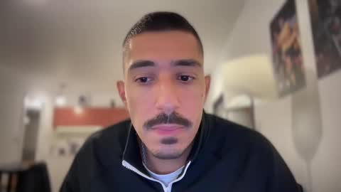 Mark online show from December 28, 6:40 pm