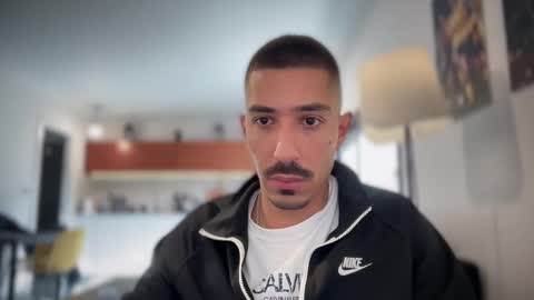 Mark online show from December 20, 12:16 pm