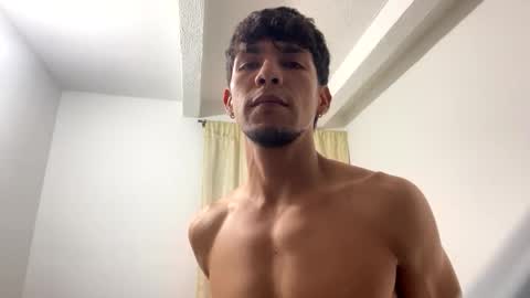 MODEL Mark Rut online show from September 21, 2:55 am