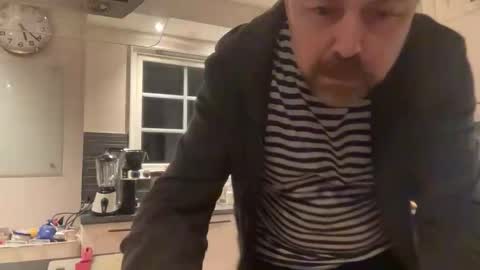 mark_the_mark online show from January 12, 4:22 pm