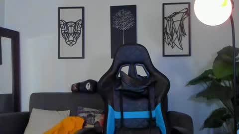 mark_x23 online show from July 7, 2:55 am