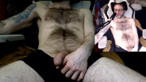 markass87 online show from April 13, 1:12 pm