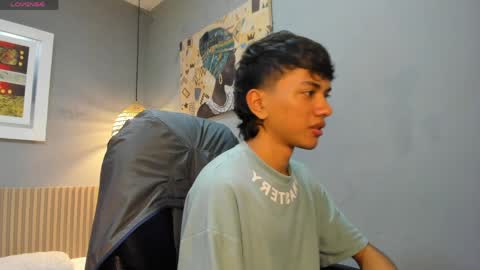 markbowie online show from March 25, 8:46 pm