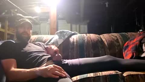 Snapshot of markjomes chatting on December 12, 5:31 am Mark Jomes online show from December 12, 5:31 am