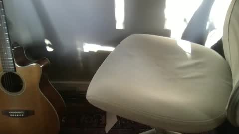 Snapshot of marklondonguy2023 chatting on October 22, 11:14 am marklondonguy2023 online show from October 22, 11:14 am