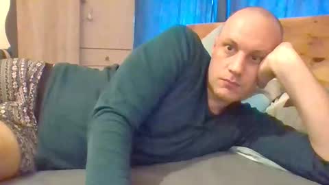 markus_7 online show from October 3, 6:40 am