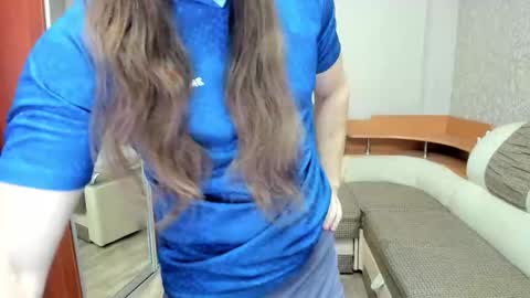 Alan online show from December 3, 8:20 am