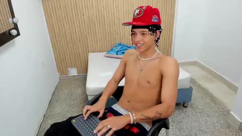 MARSHALL online show from November 5, 1:24 pm