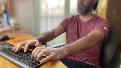 Martincito online show from December 26, 12:27 pm