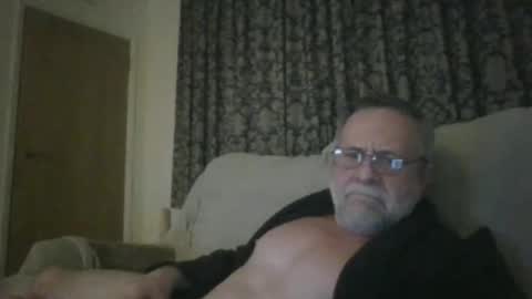 martinrgbxxxx online show from February 12, 10:27 pm